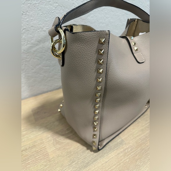 Genuine Leather Rivet Shoulder Bag - Picture 4 of 11